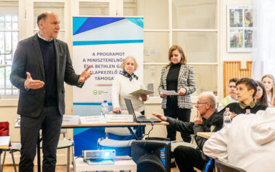 Fontosnak tartjuk a fiatalok iskolán kívüli nevelését is! Éppen ezért a Magyarországi Németajkúak Kultúrájáért Alapítvány minden évben szervez tanulmányi versenyeket!